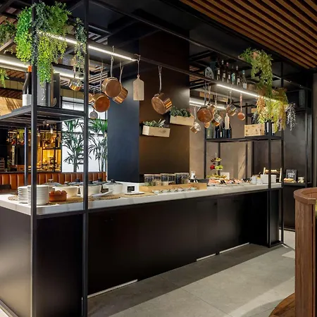 Ξενοδοχείο Radisson Collection Hotel, Magdalena Plaza 5*