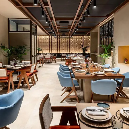Radisson Collection Hotel, Magdalena Plaza Hotel Seville